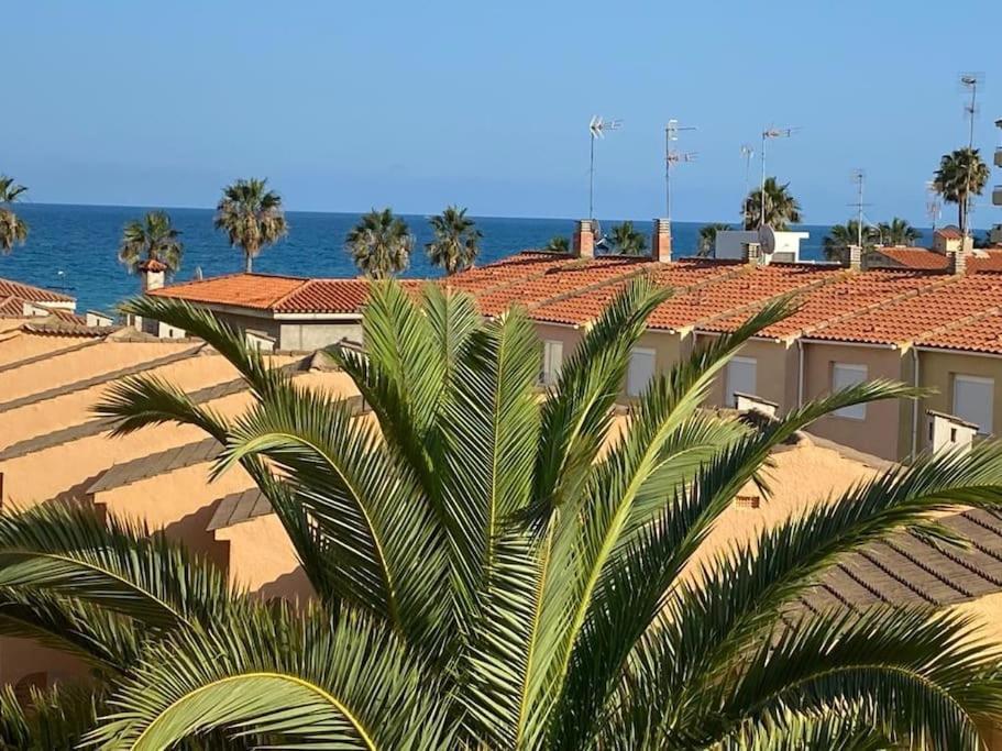 Apartamento dúplex en primera línea de playa Peñíscola Exterior foto
